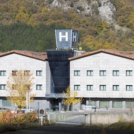 Hotel Plazaola Irurtzun Buitenkant foto
