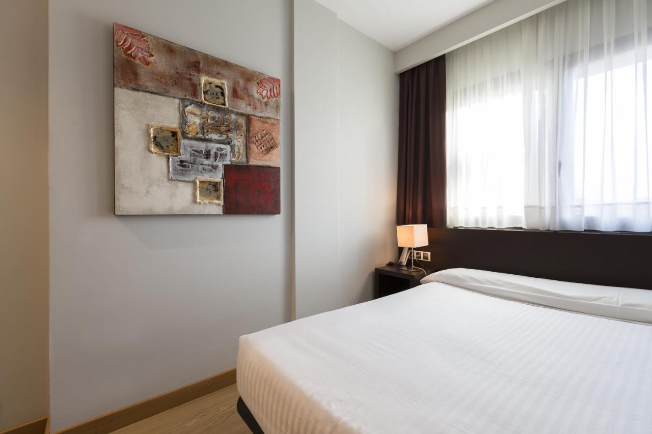 Hotel Plazaola Irurtzun Buitenkant foto